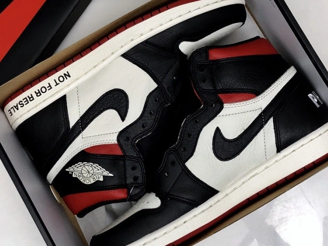 Not OG Air Jordan 1 Retro Red NRG High For 861428-106 Resale Varsity 0803